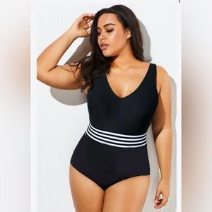 Meet Curve Classic Black & White One Piece Swimsuit-NEW!!